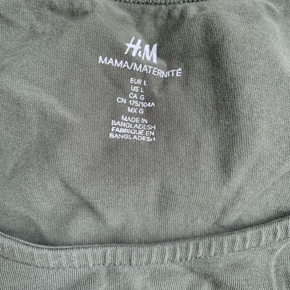H&M nursing T shirt set of 2 - Picture 4 of 4